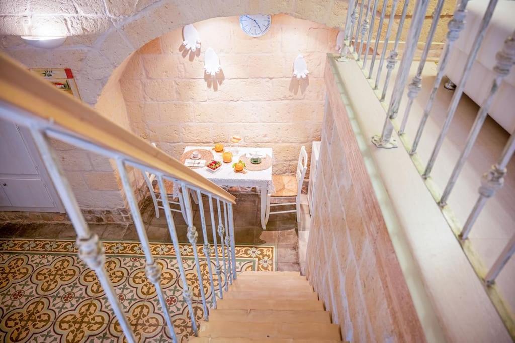 Апартаменти Borgo Antico-Centro Storico Casa Ventosa Орія Екстер'єр фото